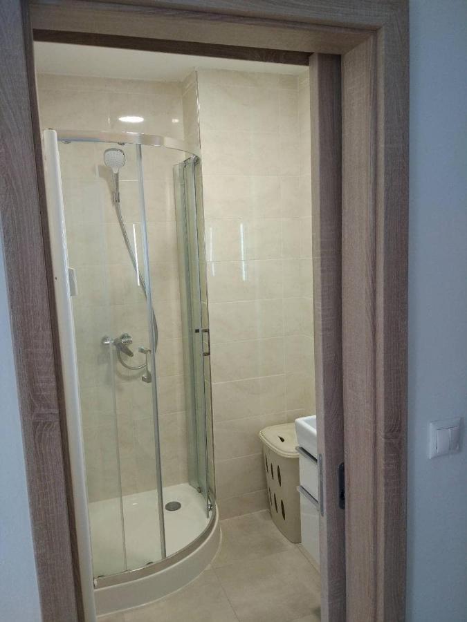 Moderny Apartman S Krbom A Klimatizaciou Prešov Dış mekan fotoğraf